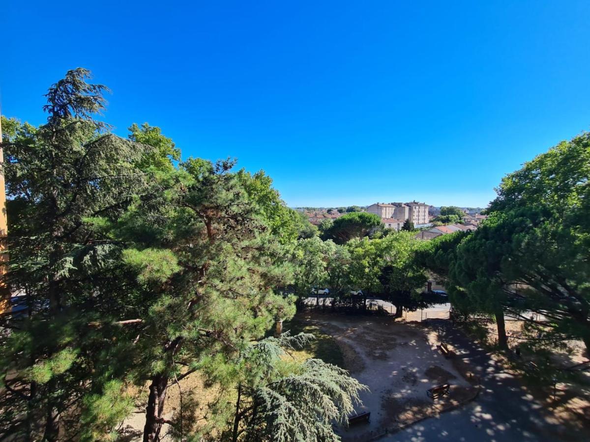 Appartement Cosy Sur Avignon Proche Des Remparts Exteriör bild